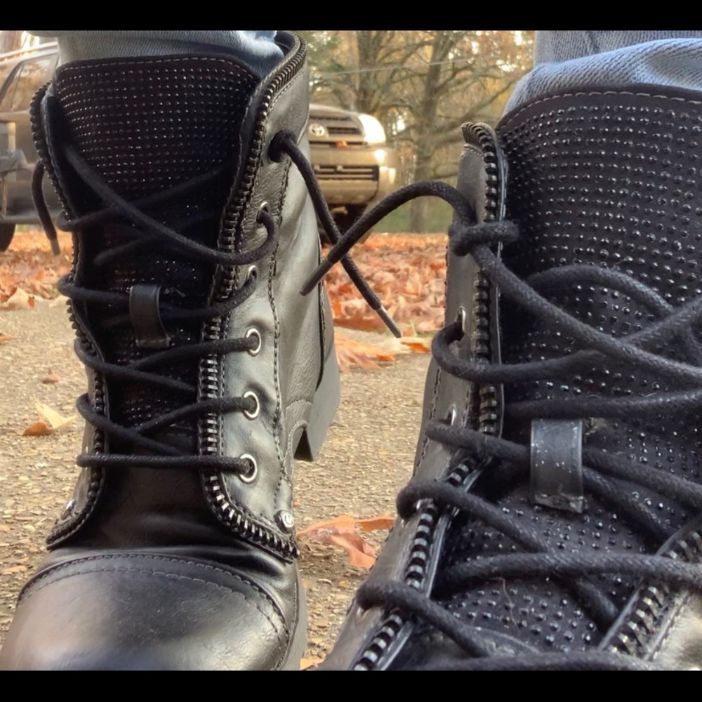Guess Black Combats With Studs